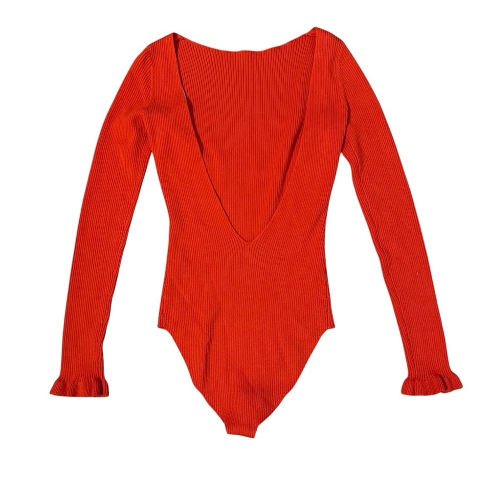 Open-Back Ribbed Sweater Bodysuit - Picture 4 of 10